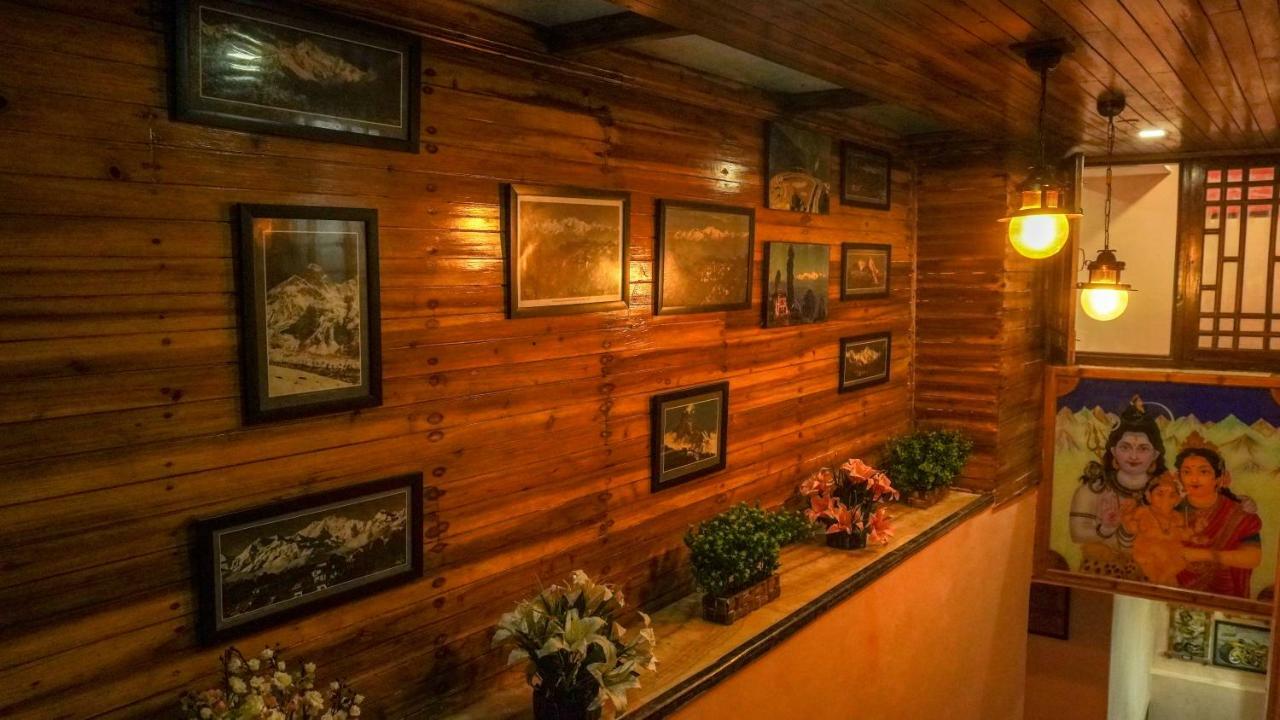 Hotel Broadway Annexe Dardzsiling Kültér fotó